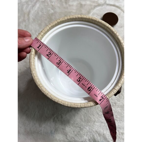 Ice Bucket basket weave style with handle and lid - Picture 2 of 9